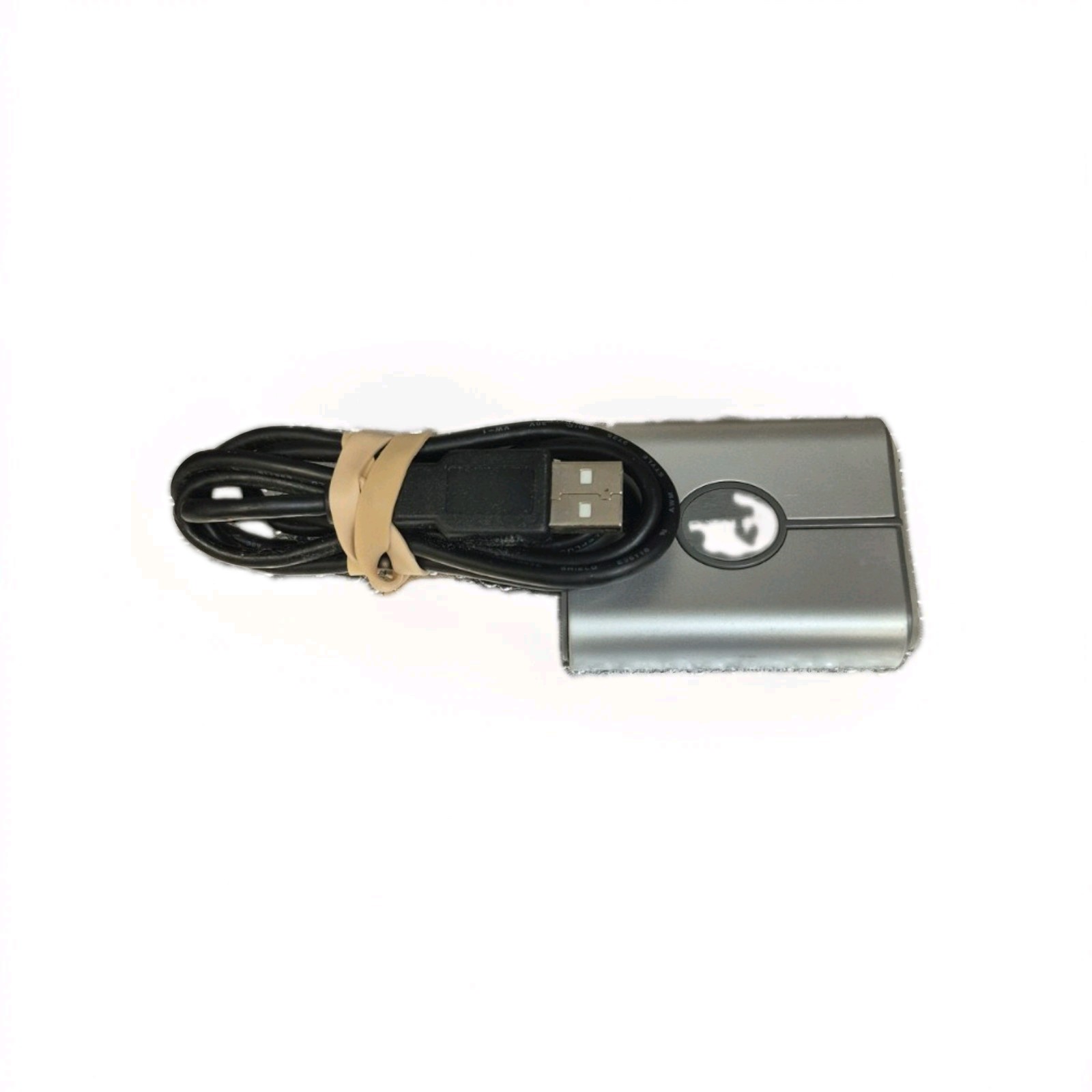 Dynex 6-in-1 Memory Card Reader / Writer w/ USB Cable Model: DX-CR6N1 - Silver