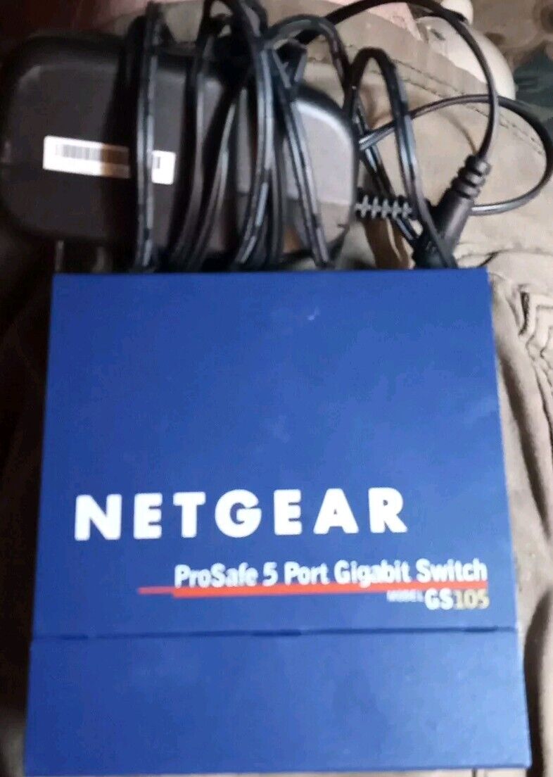 NetGear ProSafe GS105 v4 5-Port Gigabit   Ethernet Switch 