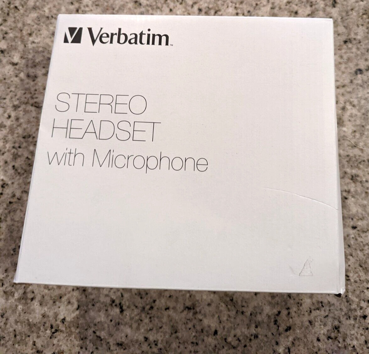 Verbatim 70721 Stereo Headset with Microphone - Stereo - Mini-phone (3.5mm) 