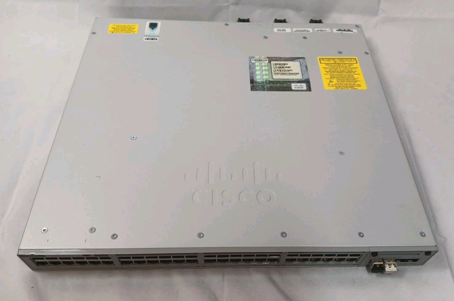 Cisco C9300-48P-A Catalyst 9300 48-port PoE+ Switch NEW *READ*