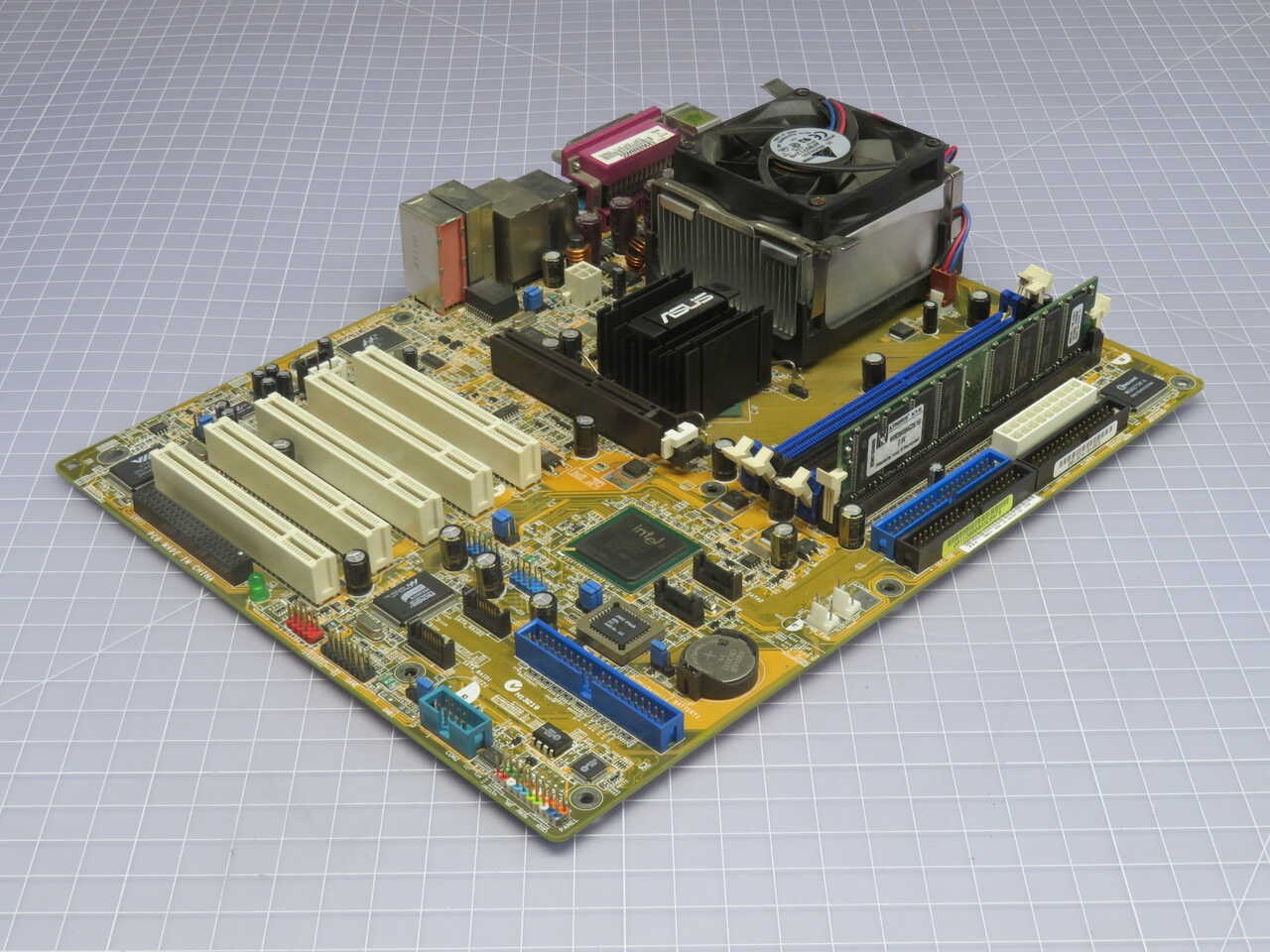 ASUS P4P800-E DELUXE ATX RETRO MOTHERBOARD
