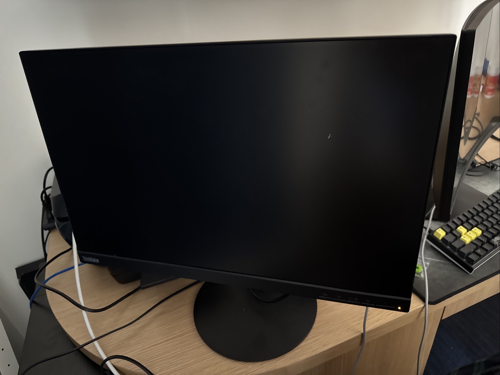 Lenovo ThinkVision T23d-10 22.5” IPS WUXGA Monitor (1920x1200) HDMI DP VGA