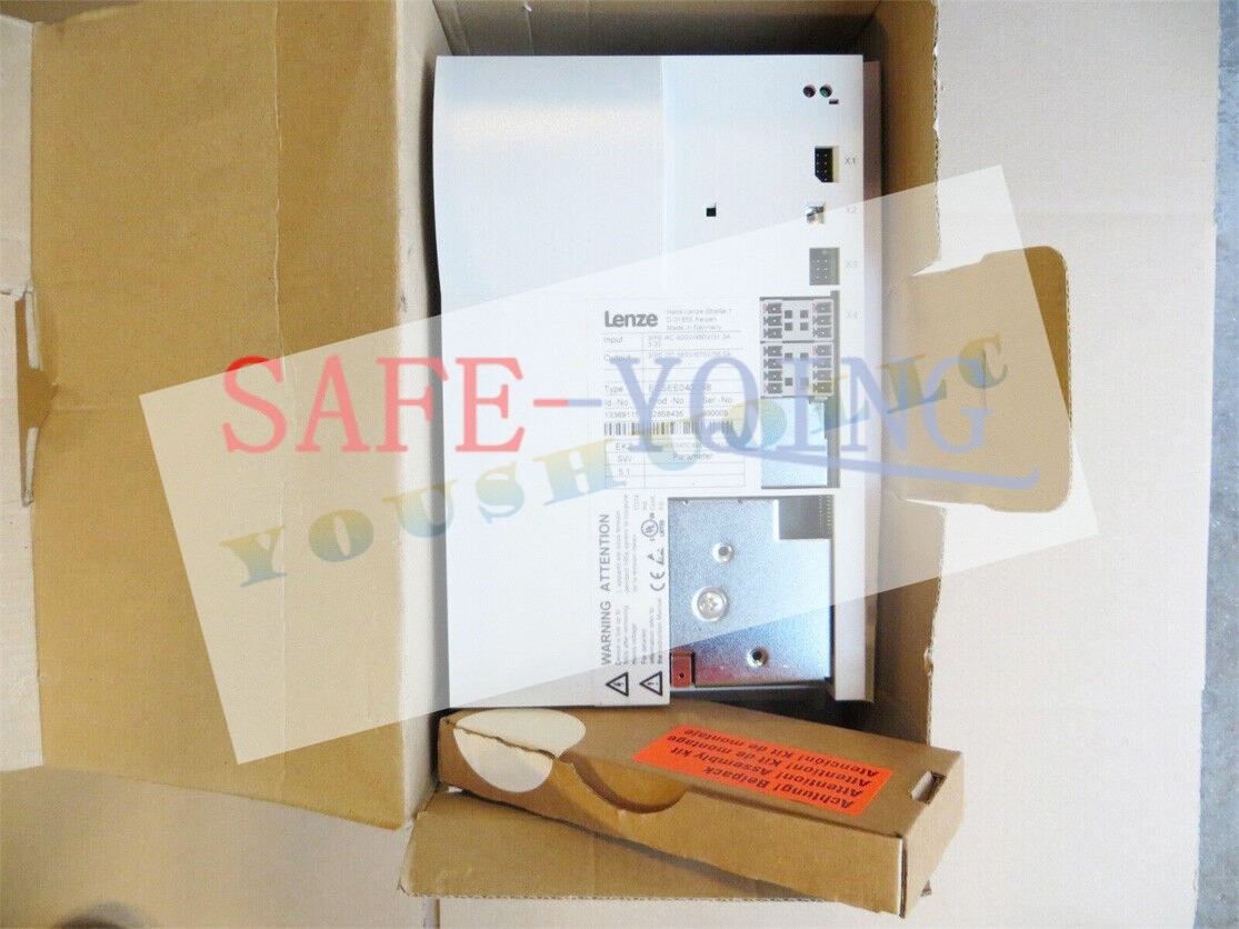 1X LENZE ECSEE040C4B Drive new