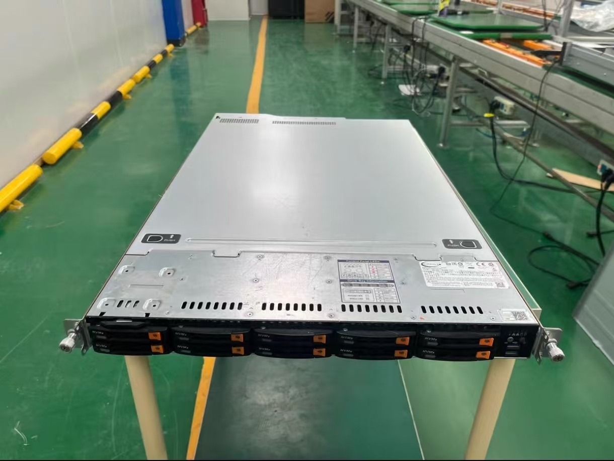 Supermicro SYS-1029U-TN10RT 1U Server 10X2.5"（10*NVME） With 2x750w PSU