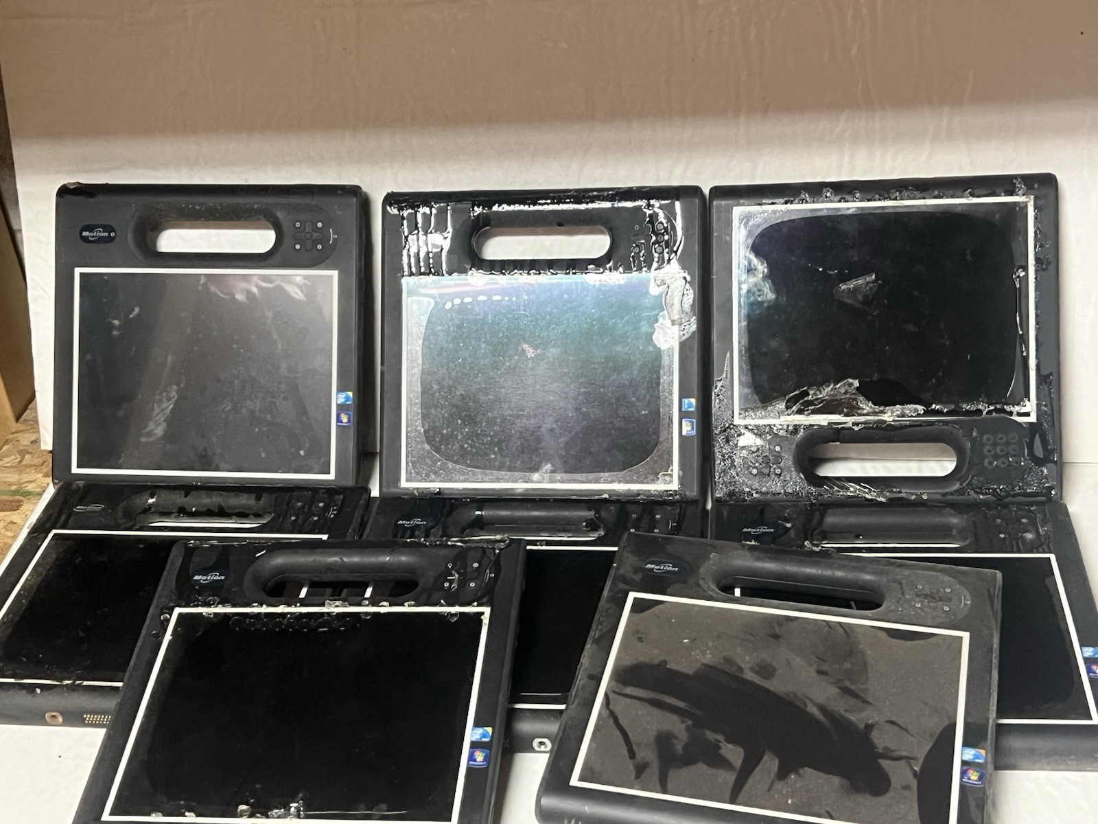 Lot Of 7 Motion Computing 6 MC-F5 Rugged Tablet Intel  Touch Windows 1MC-E5