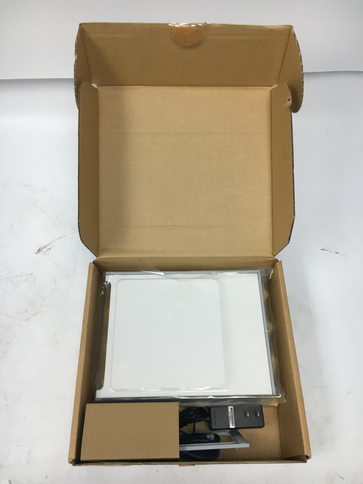 NetGear WNR834M RangeMax Next Wireless N Router