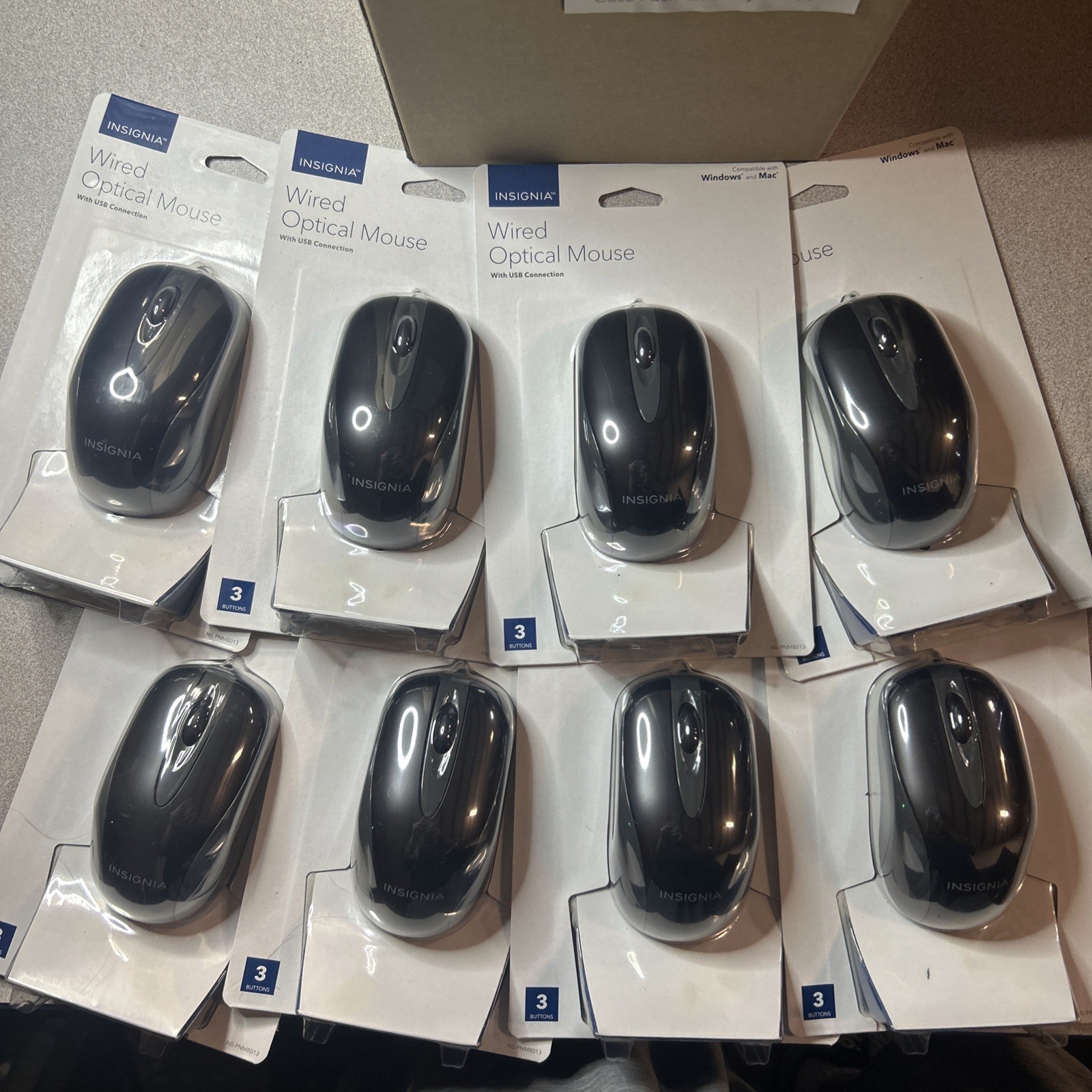 Insignia Optical Wired Mouse (3 Buttons, BRAND NEW, For Mac And Windows)