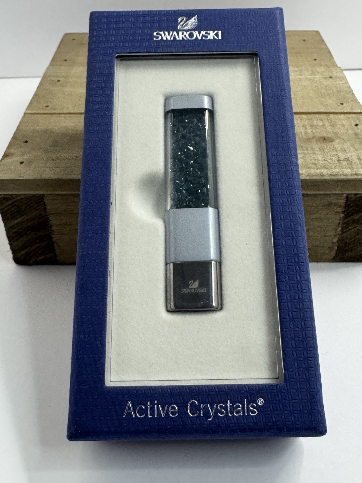 Swarovski Active Crystal USB Crystalline Memory Stick Indian Sapphir 1144826 4GB