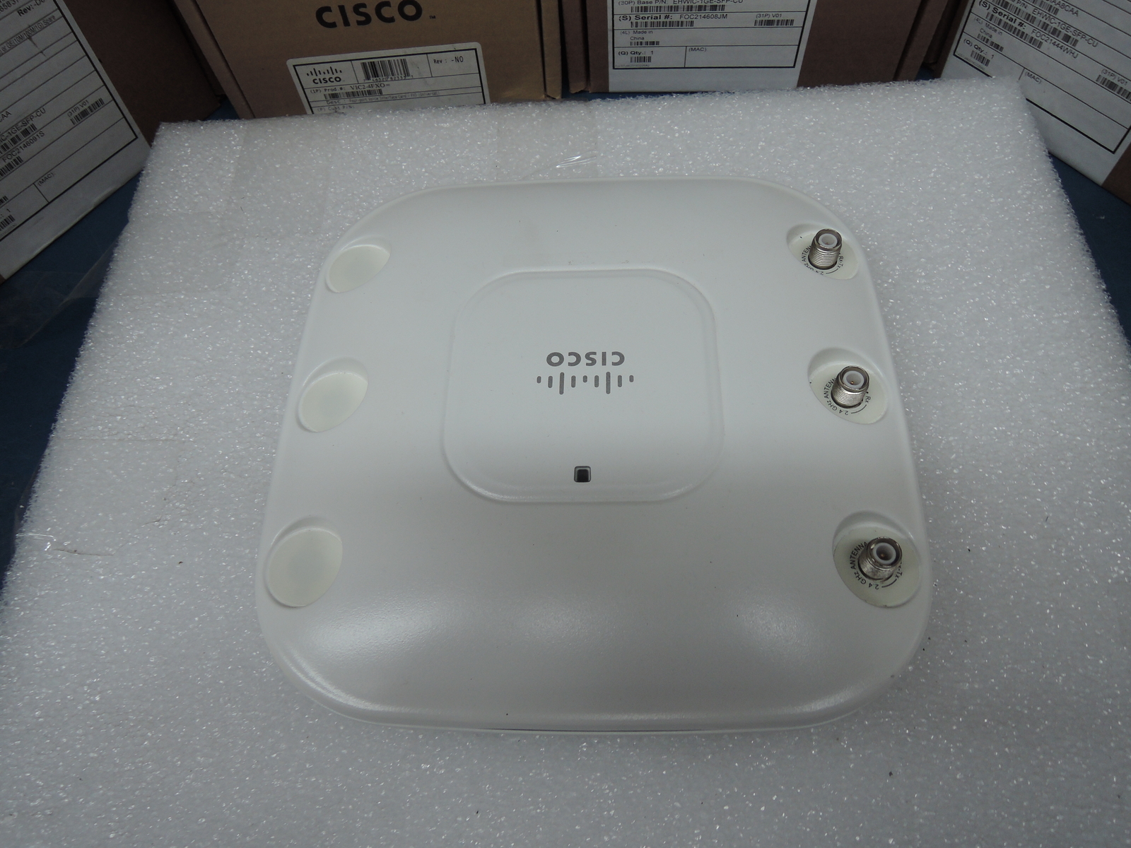 Cisco AIR-AP1261N-A-K9 Aironet 1260 Access Point . 30days warranty. Real time
