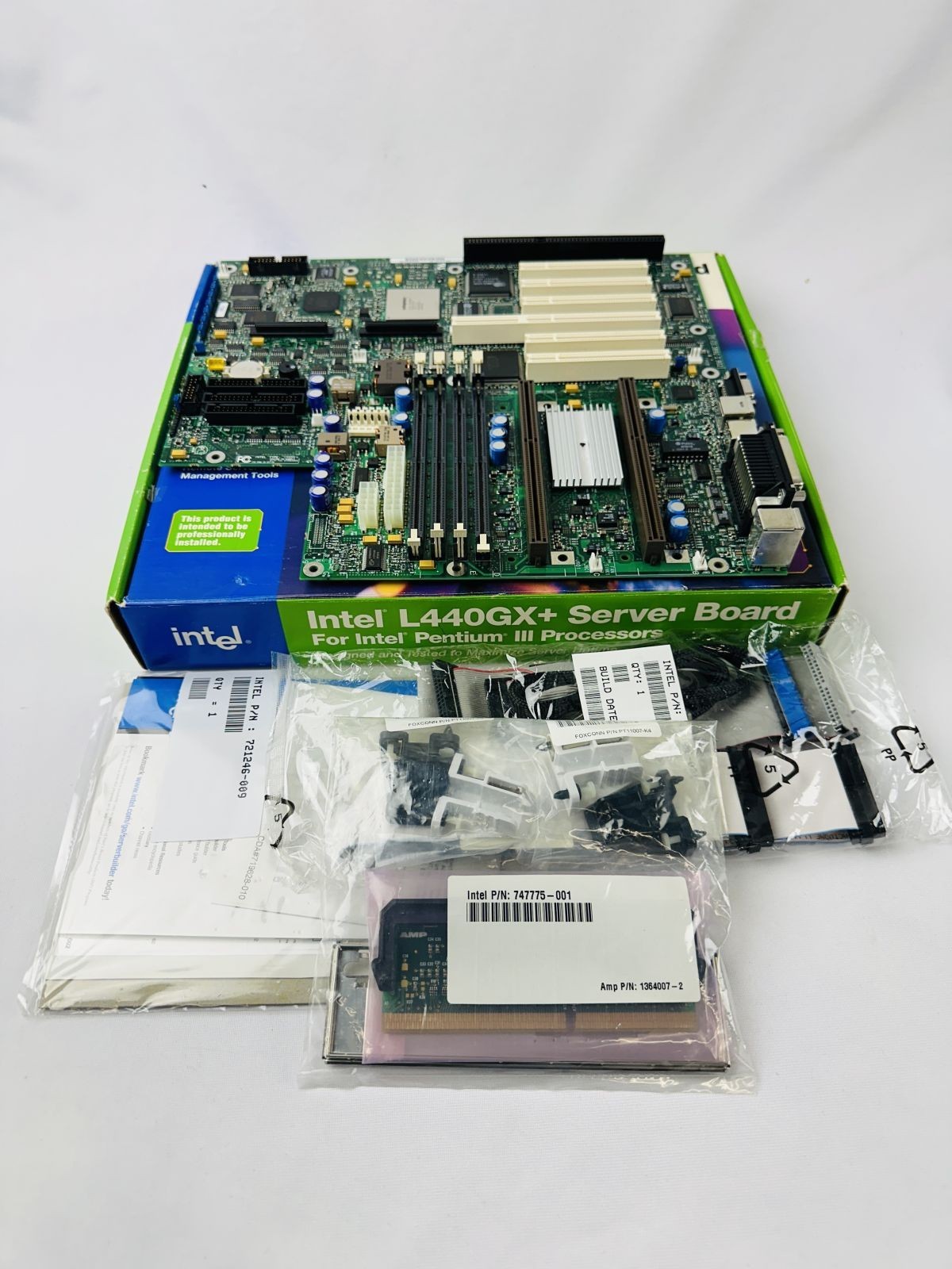 Intel L440GX+ ATX Server Motherboard