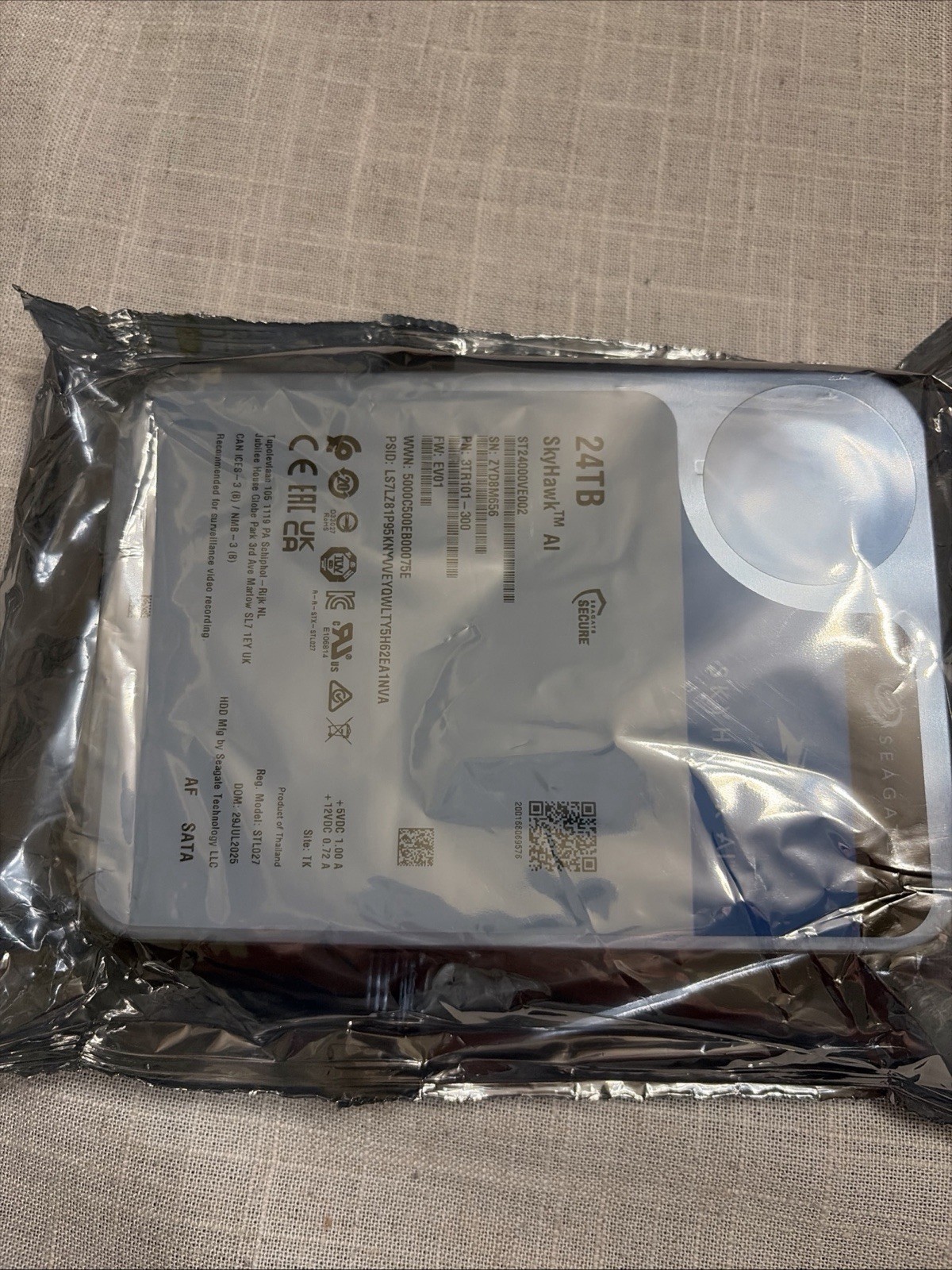 Seagate SkyHawk AI ST24000VE002 24TB 3.5in SATA 7200RPM 512MB HDD