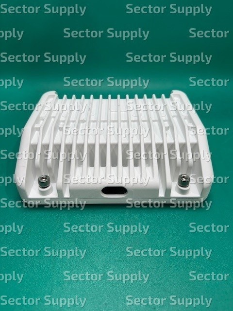 NEW ECH-L6-0252-011 AVIAT NETWORKS ODUV2,L6GHZ,T-R252.04,5927-6055TXL ODU600V2