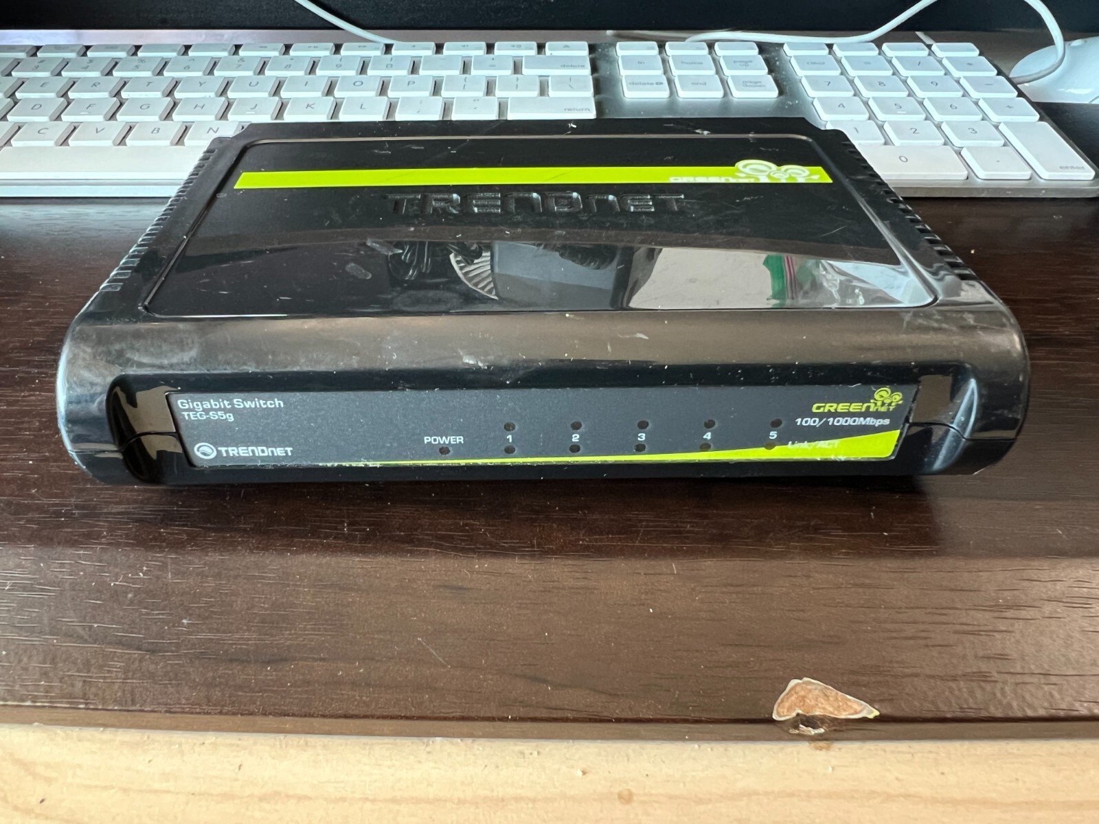 TRENDnet  TEG (TEGS5g) 5-Ports External Switch