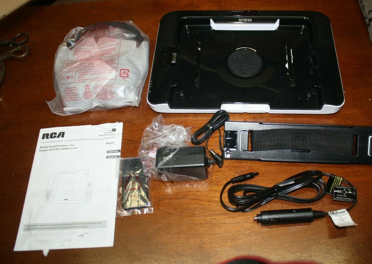 NEW RCA RPD663 MOBILE SOUND SYSTEM FOR IPAD 