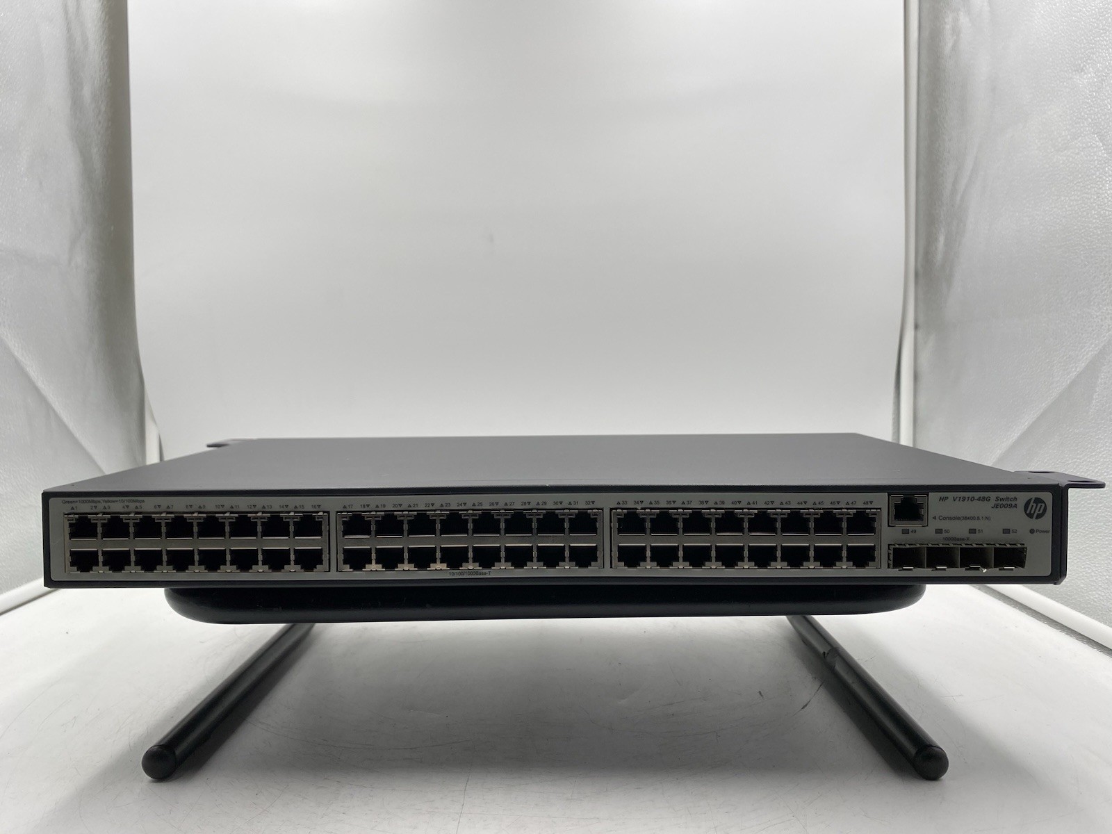 HP V1910-48G JE009A 48-Port Ethernet Network Switch
