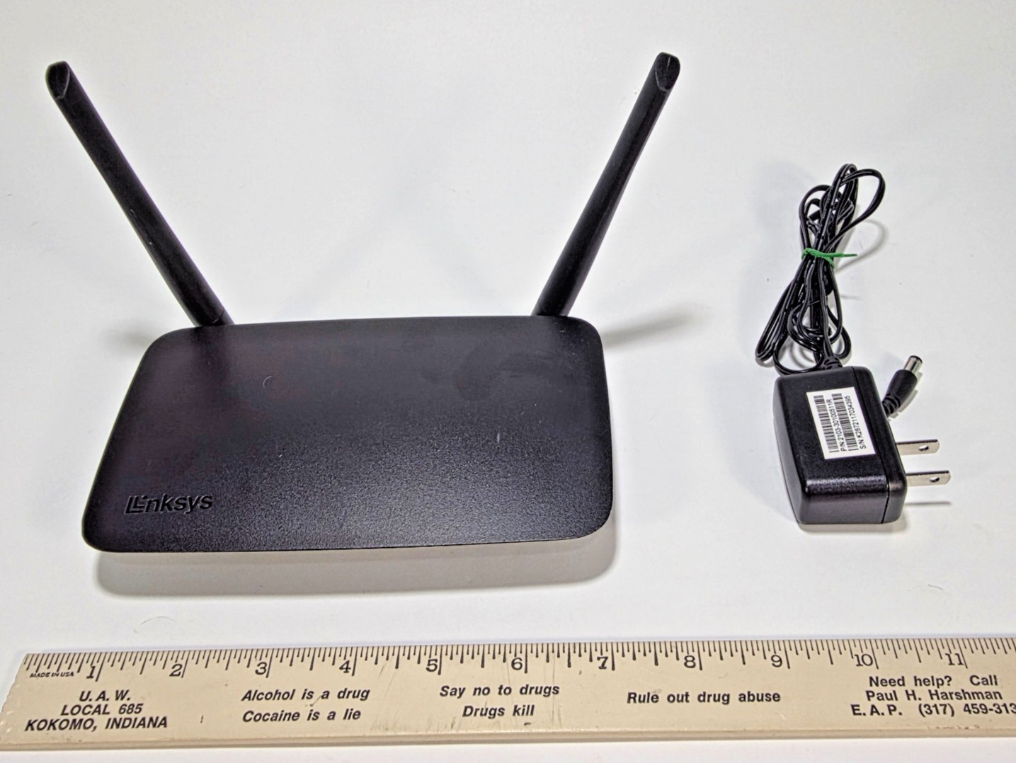 Linksys E5350 AC1000 Dual-Band WiFi 5 Wireless Router + Power Adapter Bundle