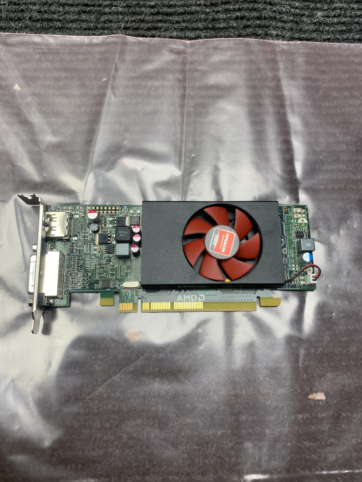 Dell AMD Radeon R5 240 1GB GDDR3 PCIe Video Card DVI DP P/N:0F9P1R Tested