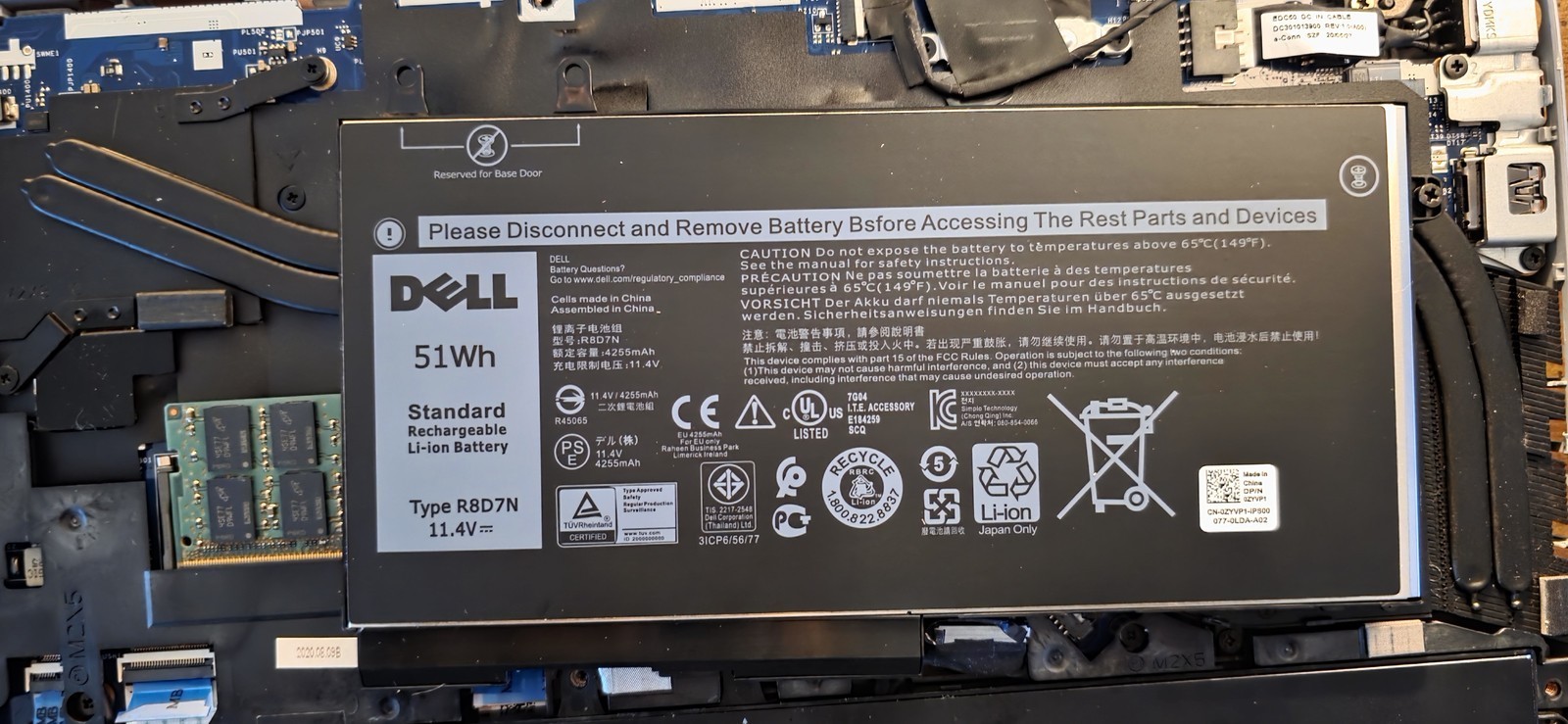 OEM NEW R8D7N Battery For Dell Latitude 5400 5500 5510 5410 Precision 3540 3550