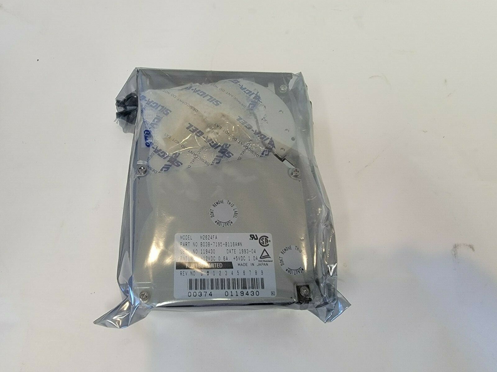 RARE NEW SEALED VINTAGE Fujitsu Limited Model M2624FA  3.5" SCSI Hard Drive