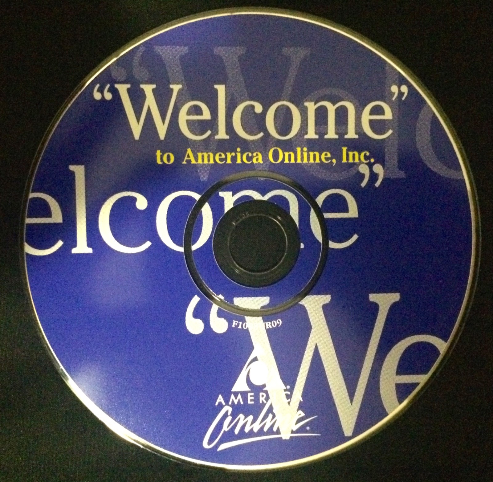 Welcome to America Online  / Macintosh Computer Software