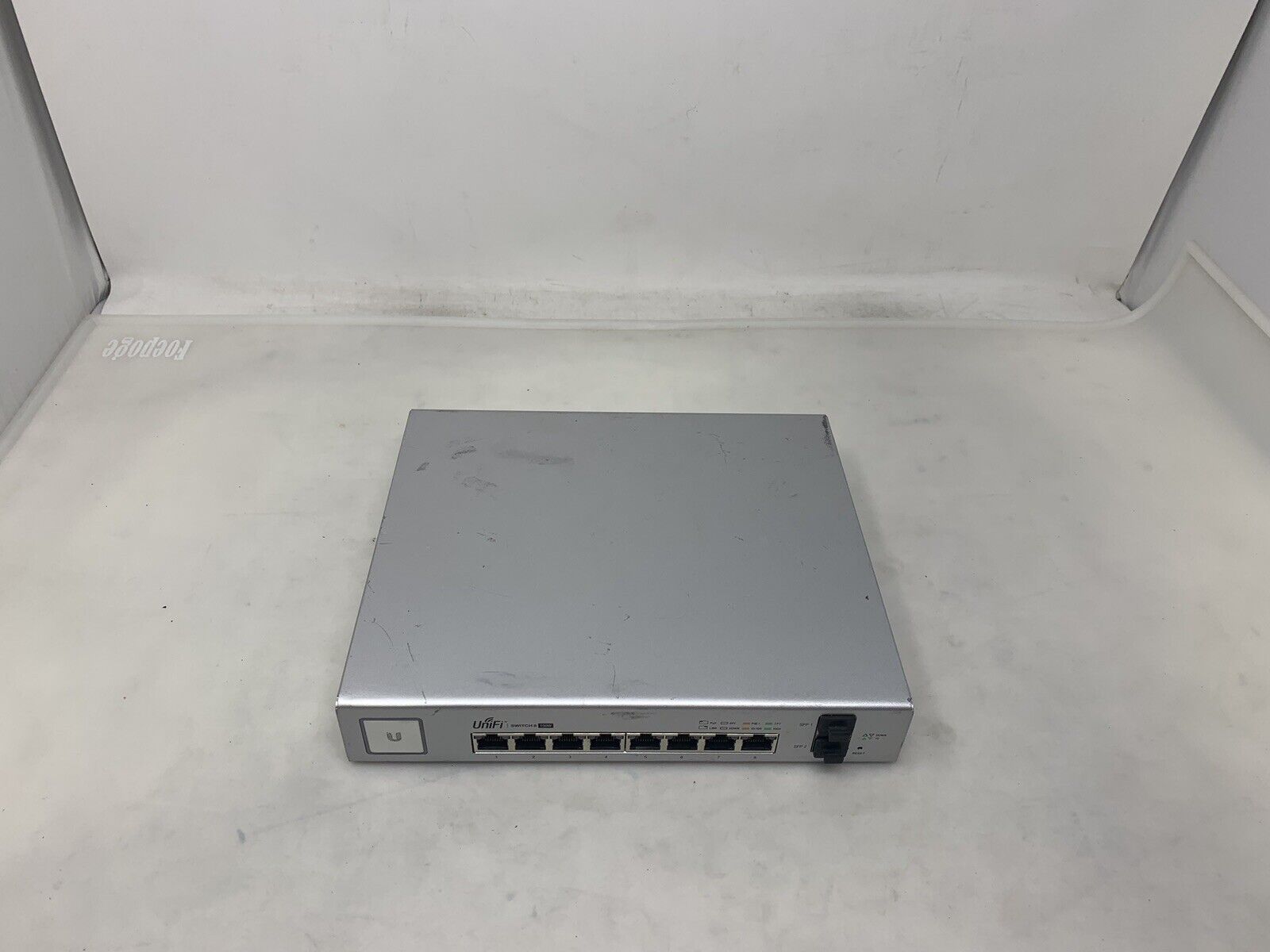 Ubiquiti Networks US-8-150W 8 Port Gigabit Ethernet Switch 2x SFP 70924F23