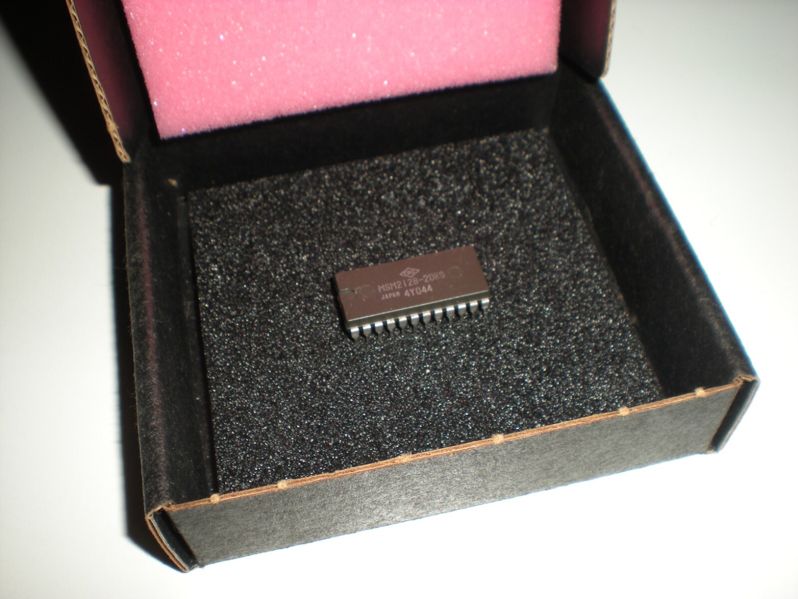 MSM2128-20RS chip from NROS Commodore 128D factory refurbished board. Rare.