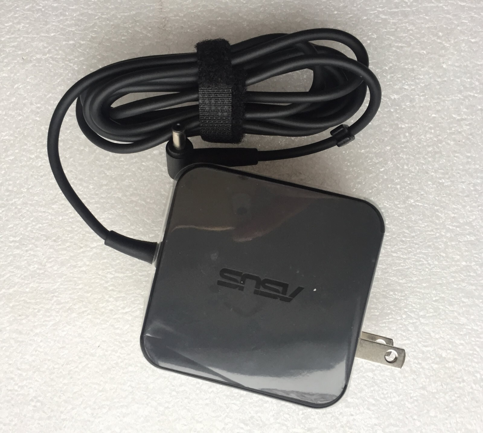 New Original OEM ASUS 19V 3.42A Adapter for Asus VivoBook Flip 14 TP420UA Laptop