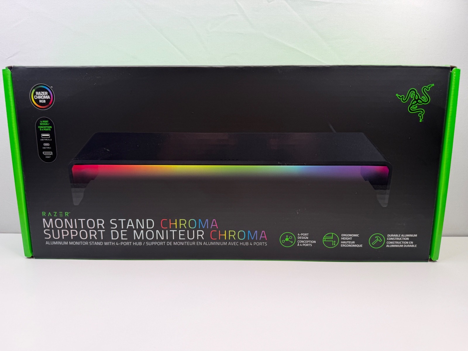 Razer Monitor Stand Chroma Aluminum 4-Port USB-C Hub RGB RC21-0232 New