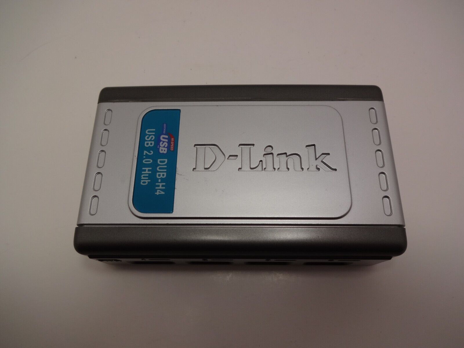D-LINK USB 2.0 Hub Model DUB-H4 Device Only No Cords