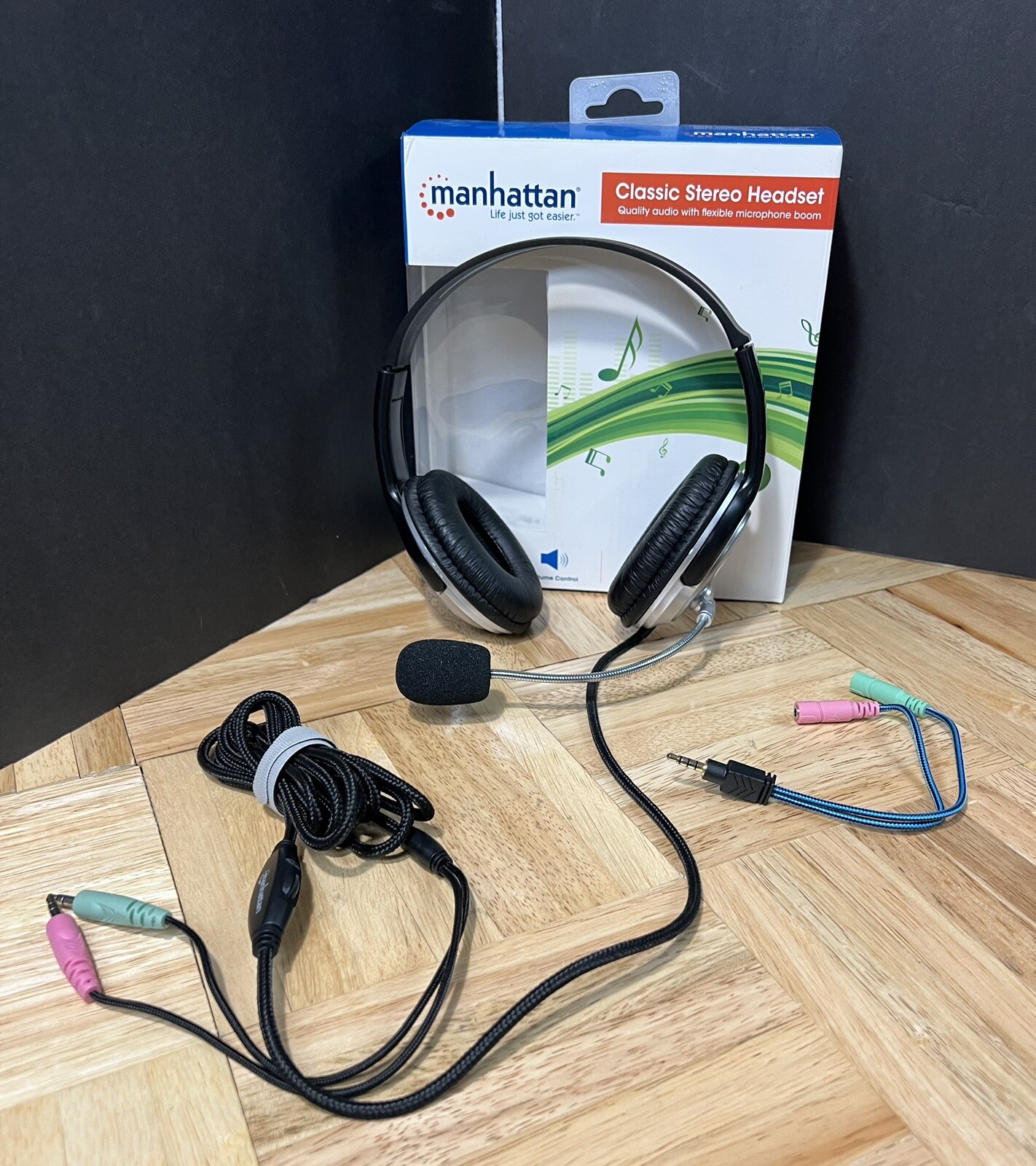 Manhattan Classic Stereo Headset with Flexible Microphone Boom with Xtra Adapter
