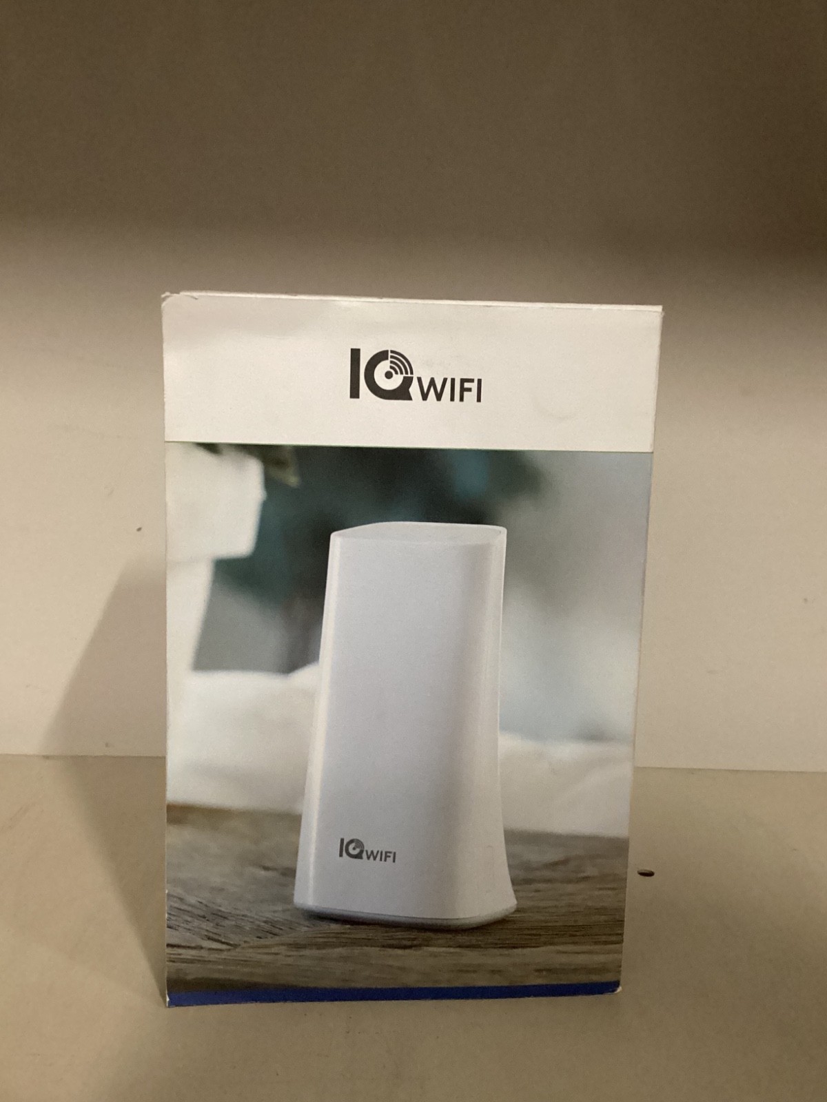 Qolsys QW8200-840 IQ WiFi Mesh Wi‑Fi Router Smart Security Network Hub