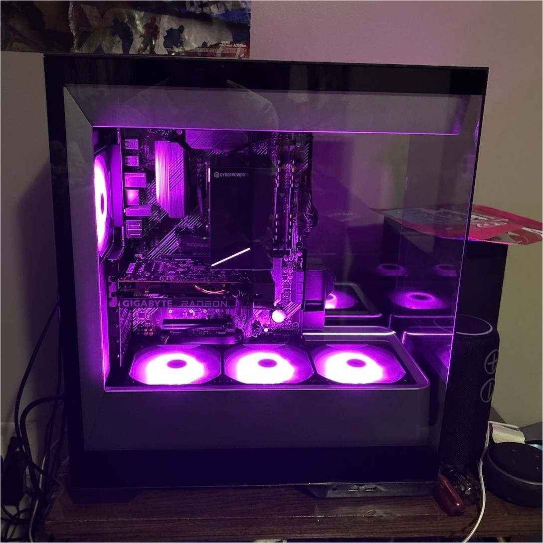 CyberPowerPC Ryzen 5 5500 RX 6500 XT 16GB RAM 954GB SSD RGB GMA5600BSTV4
