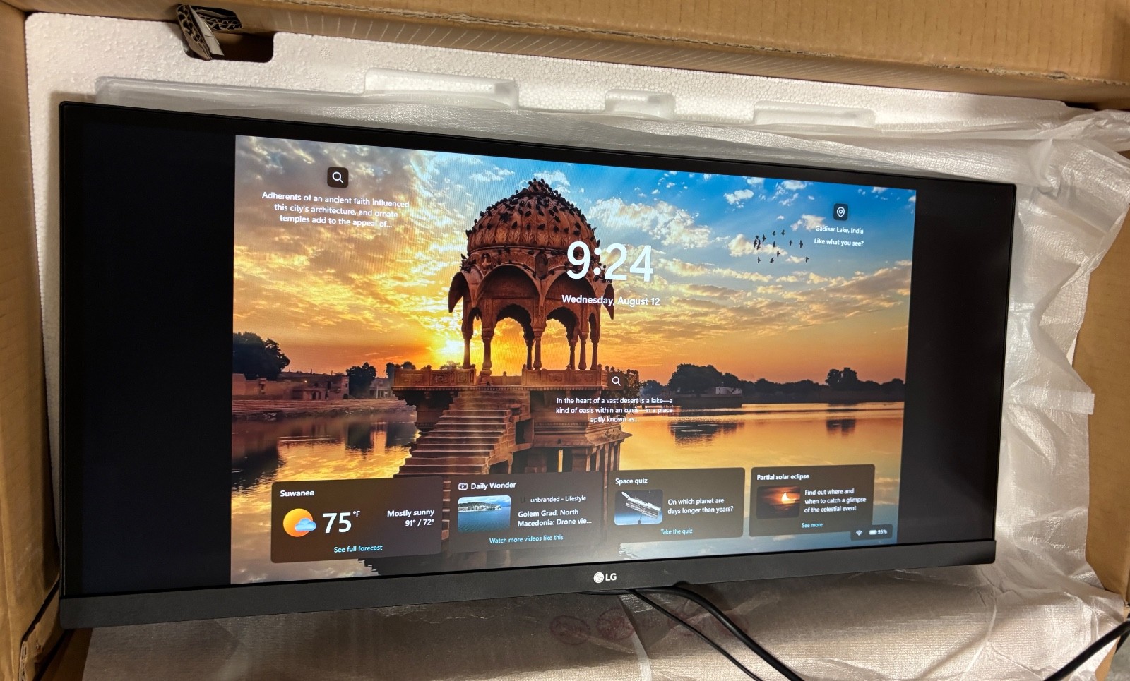 LG UltraWide Widescreen Full HD IPS LED Monitor - 29WK50S (#453) DEAD PIXELS