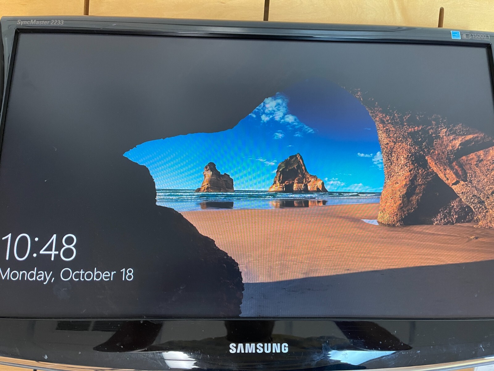 Samsung SyncMaster 2223SW 21.5" LCD Monitor in Great Shape