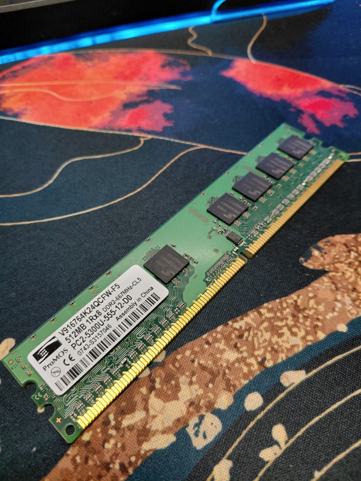 512 MB SO-DIMM 667 MHz DDR2 Memory ProMos Technologies V916764B24QCFW-F5