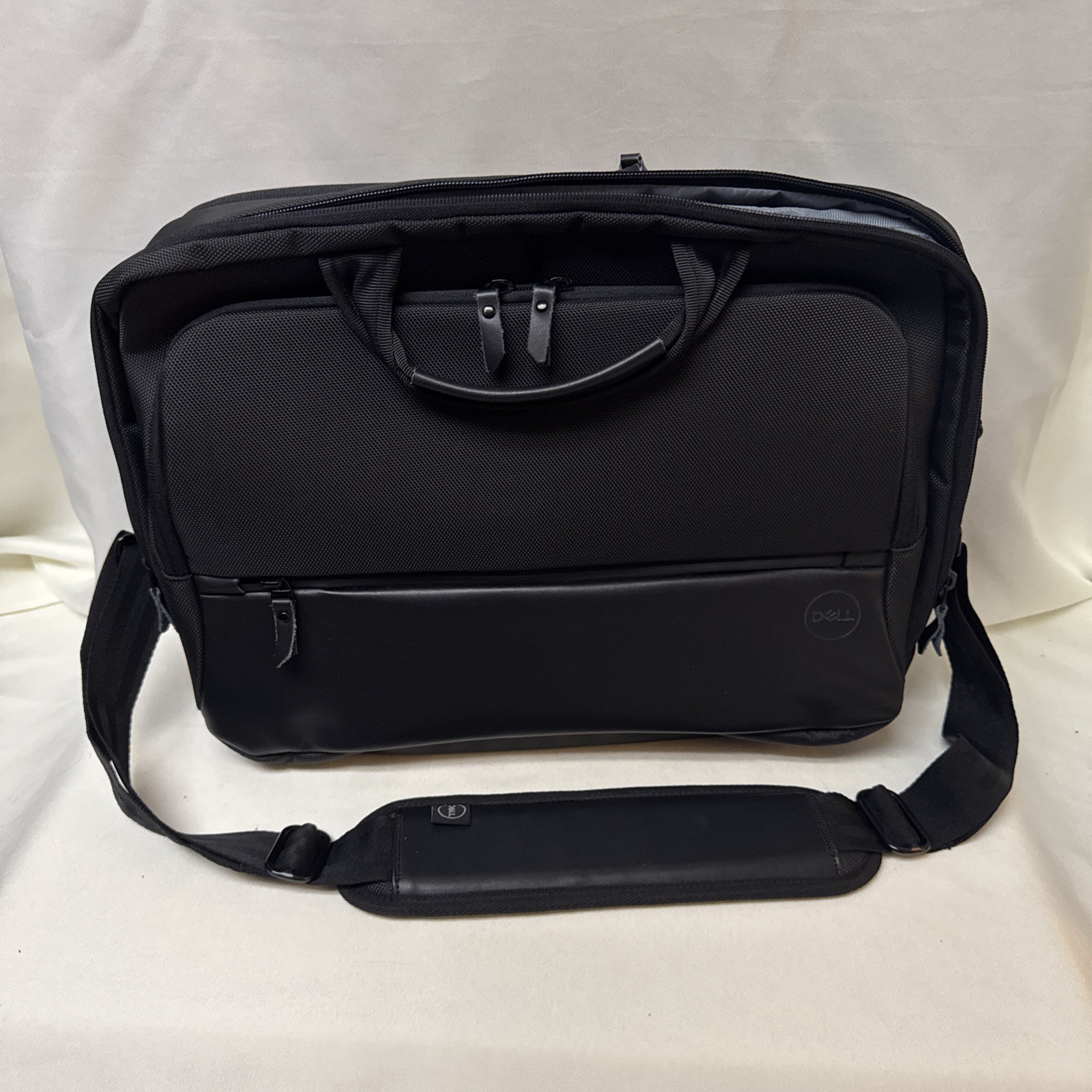 Dell PE1520C EcoLoop Laptop Computer Briefcase Bag Black 15” New No Tags