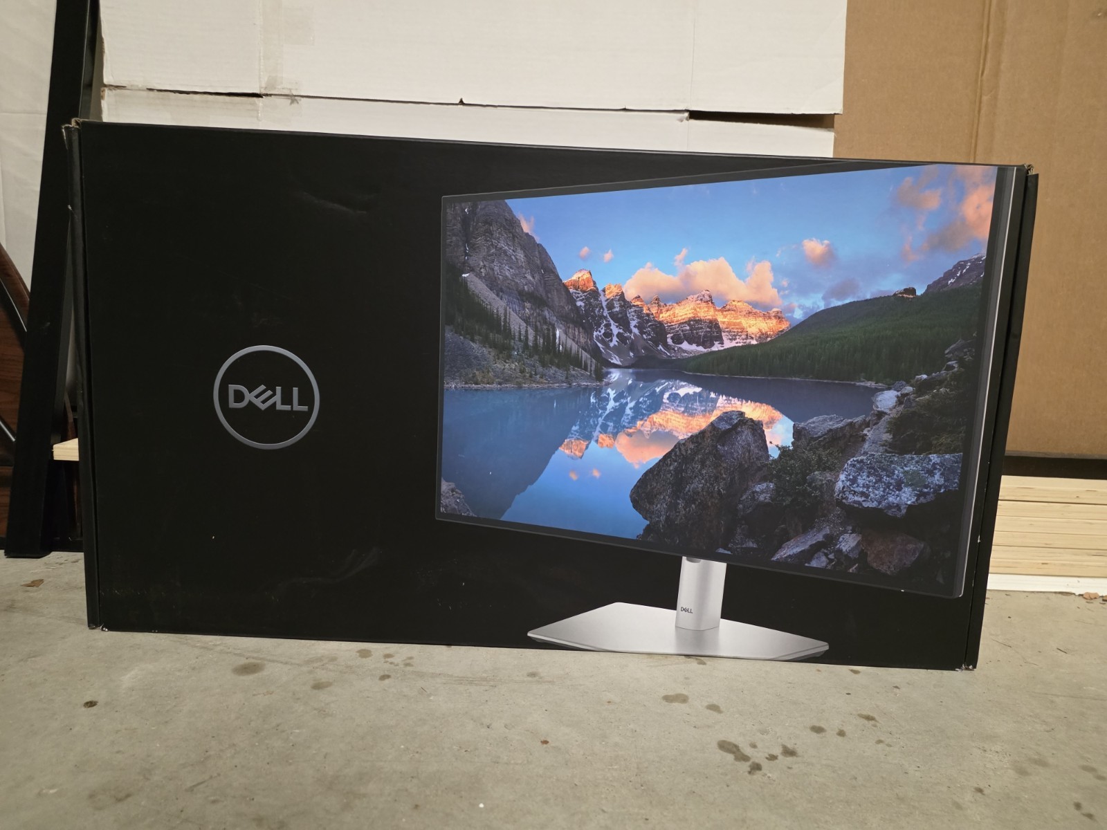 Dell UltraSharp U2724D 27" Class WQHD 120 Hz LED Monitor - 16:9 Platinum Silver