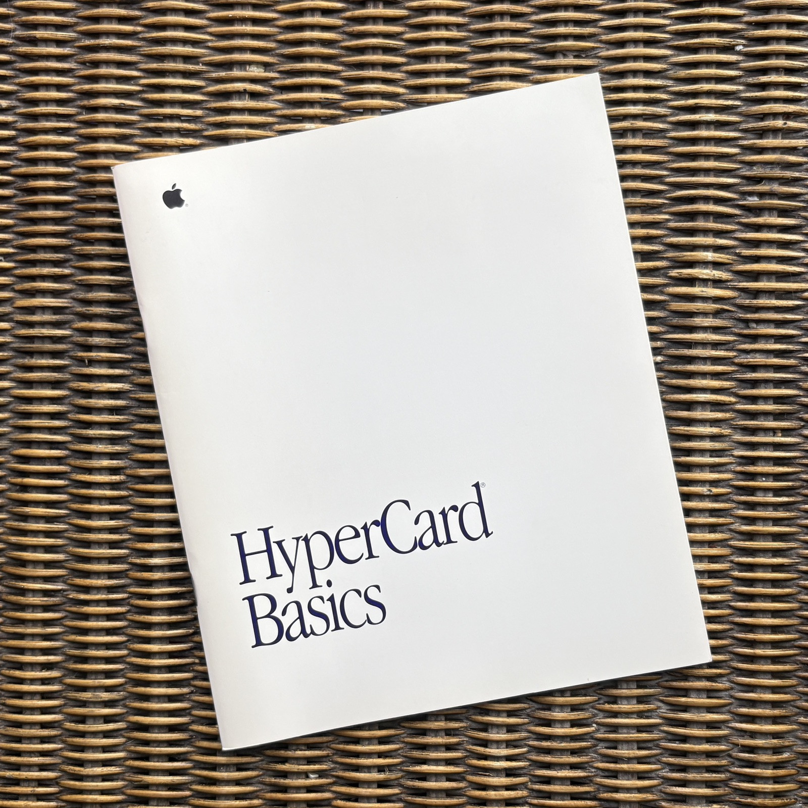 1990 Apple Macintosh Mac HyperCard Basics Manual Only 030-3543-B