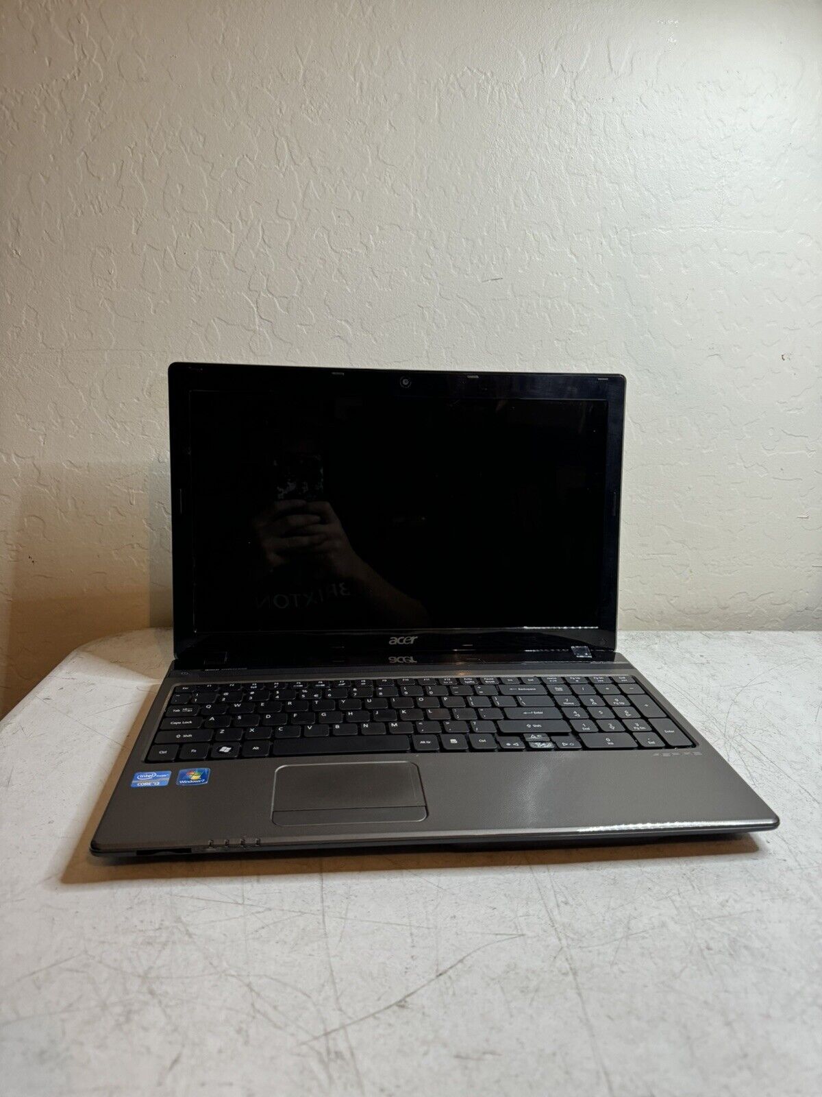Acer Aspire Laptop 5750-6667 Intel Core i3-2330M 4GB RAM READ