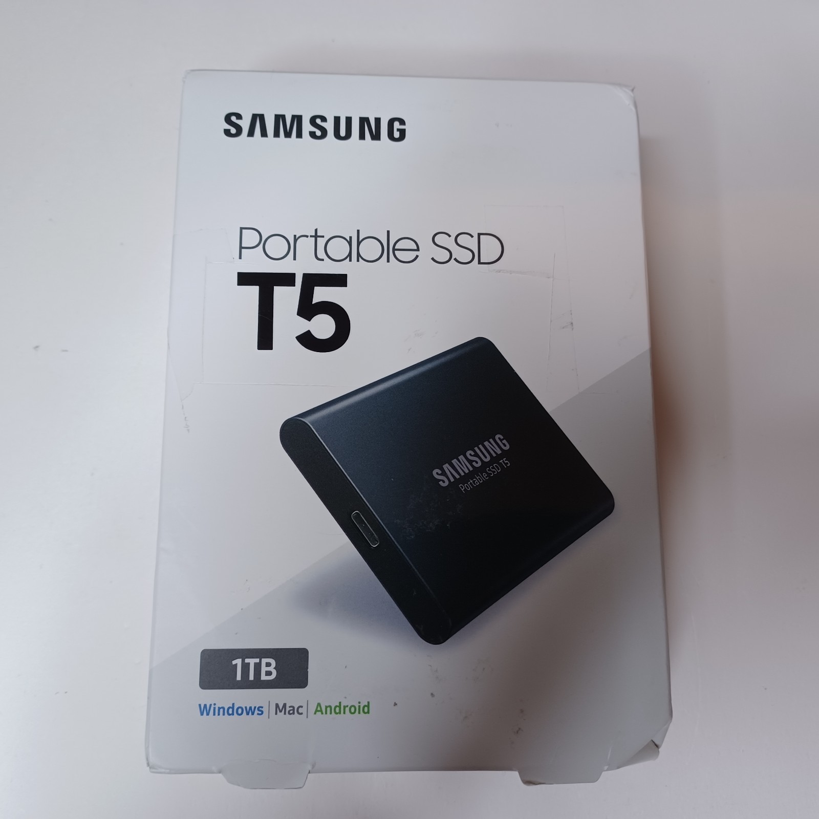 Samsung T5 Portable SSD - 1TB - USB 3.1 External SSD (MU-PA1T0B/AM) *3 HOURS ON*