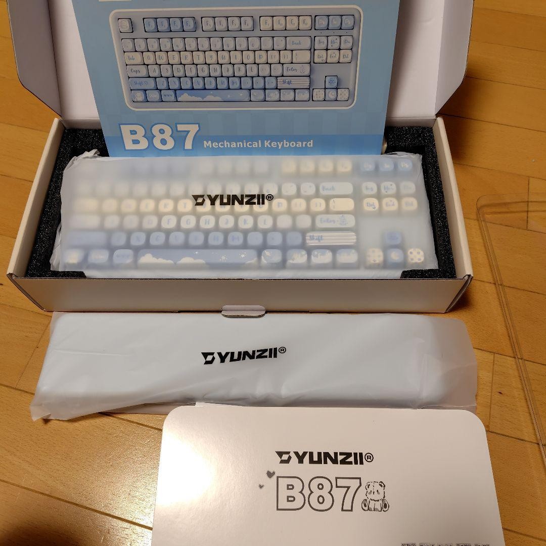 YUNZII Mechanical Keyboard B87 Wireless Gaming TKL Light Blue White Used Tested