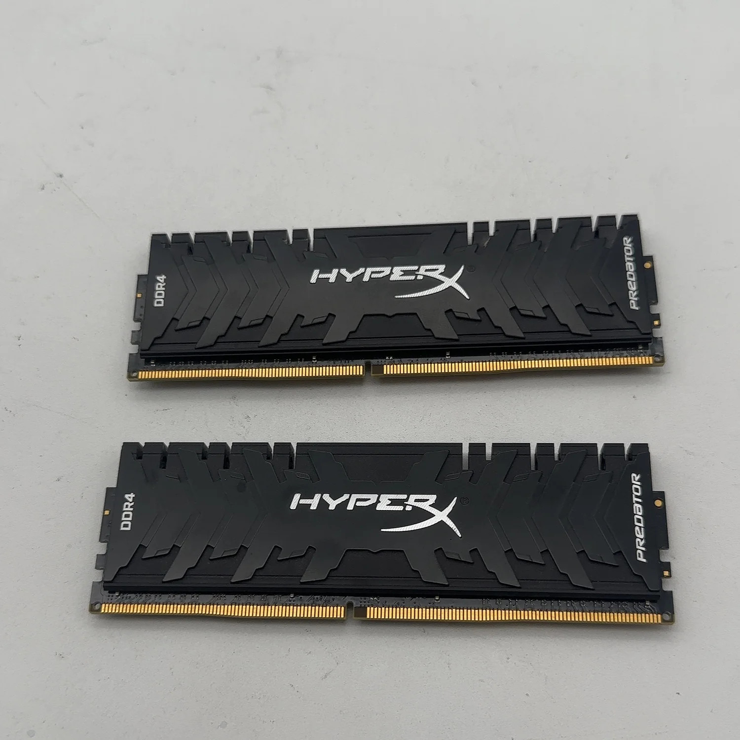 Kingston HyperX Predator 32GB (2x16GB) RAM DDR4 3200MHz HX432C16PB3K2/32