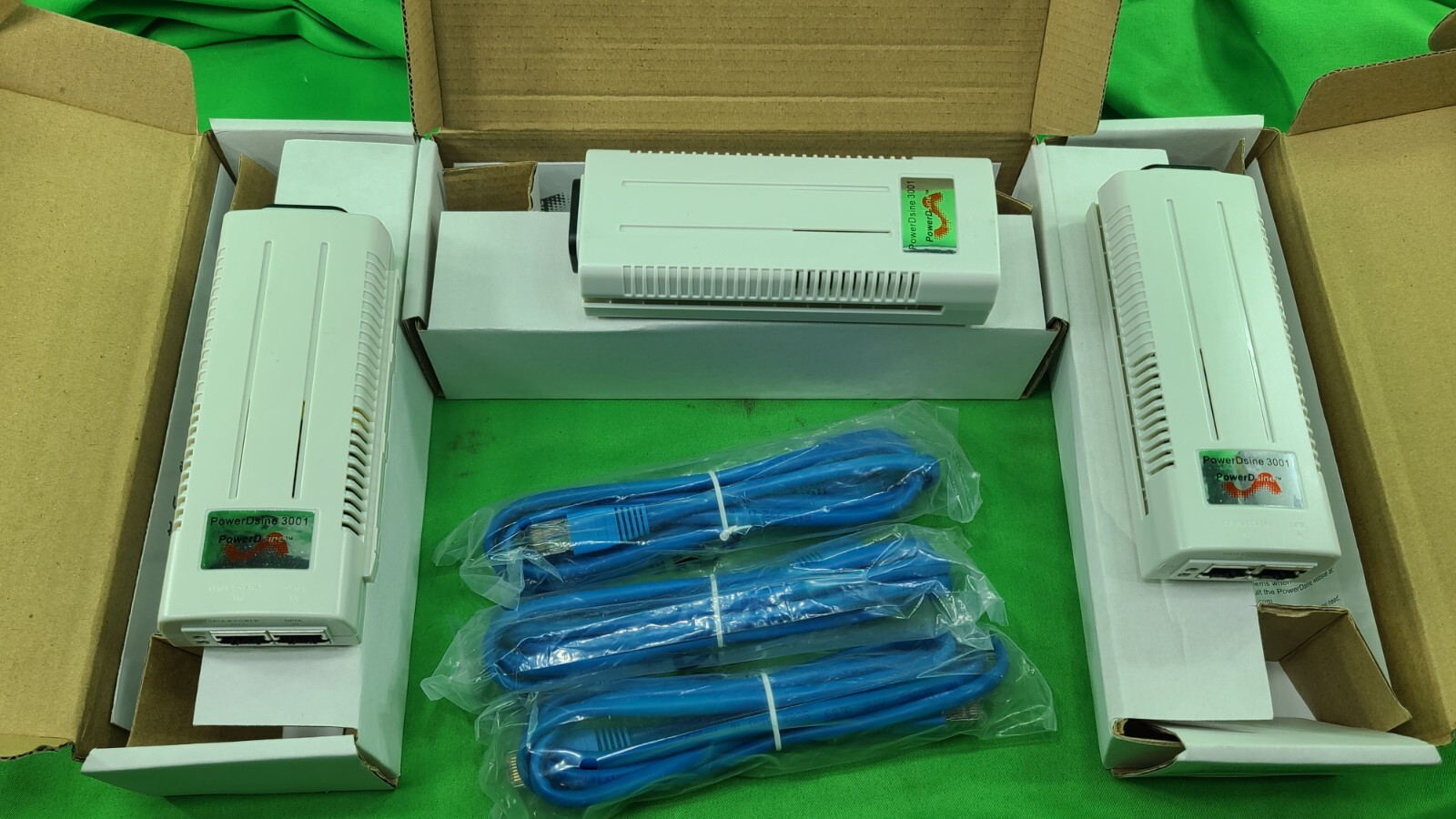Lot of 3 Powerdsine 3001 48V 0.35A POE Injector