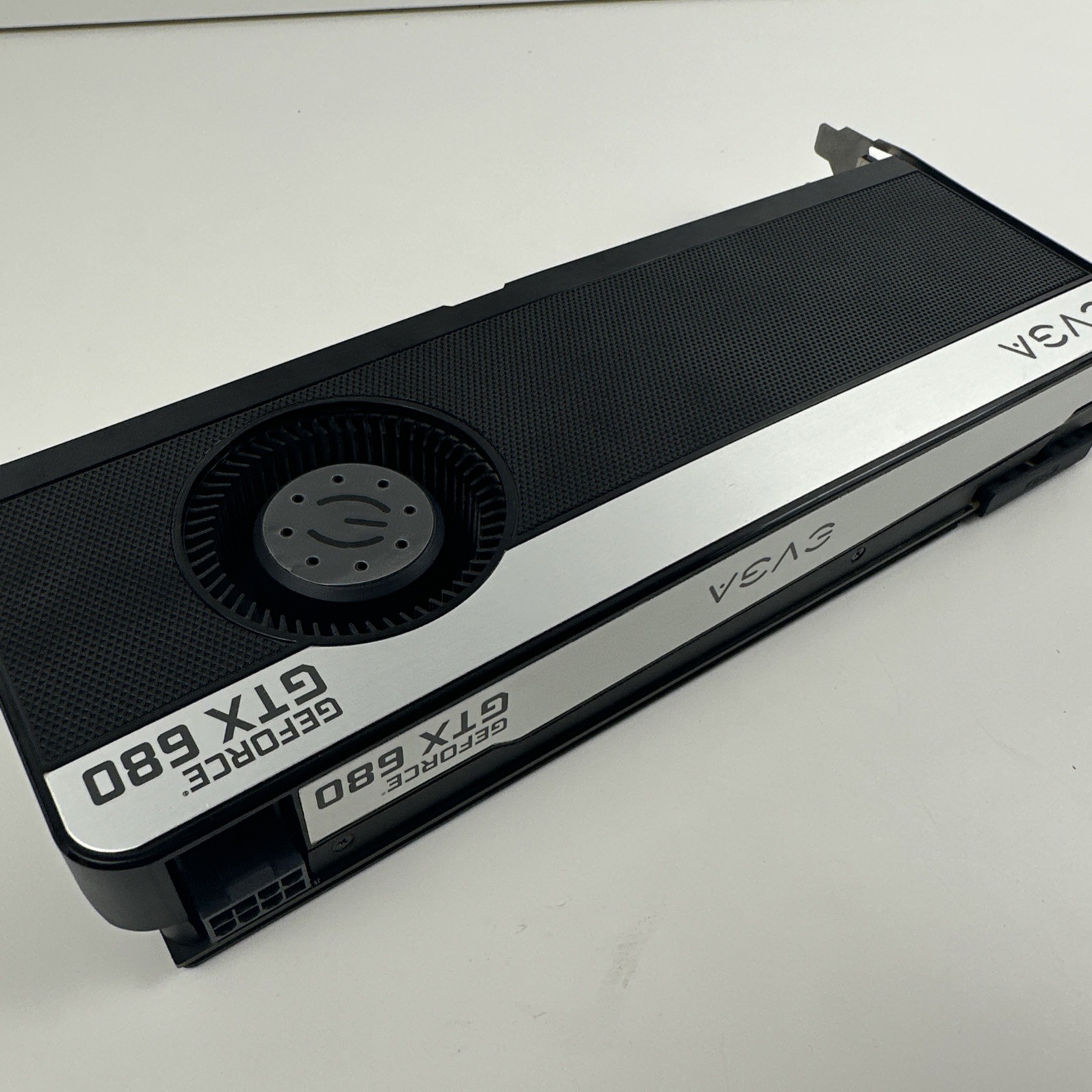 EVGA GeForce GTX 680 4GB GDDR5 EUC