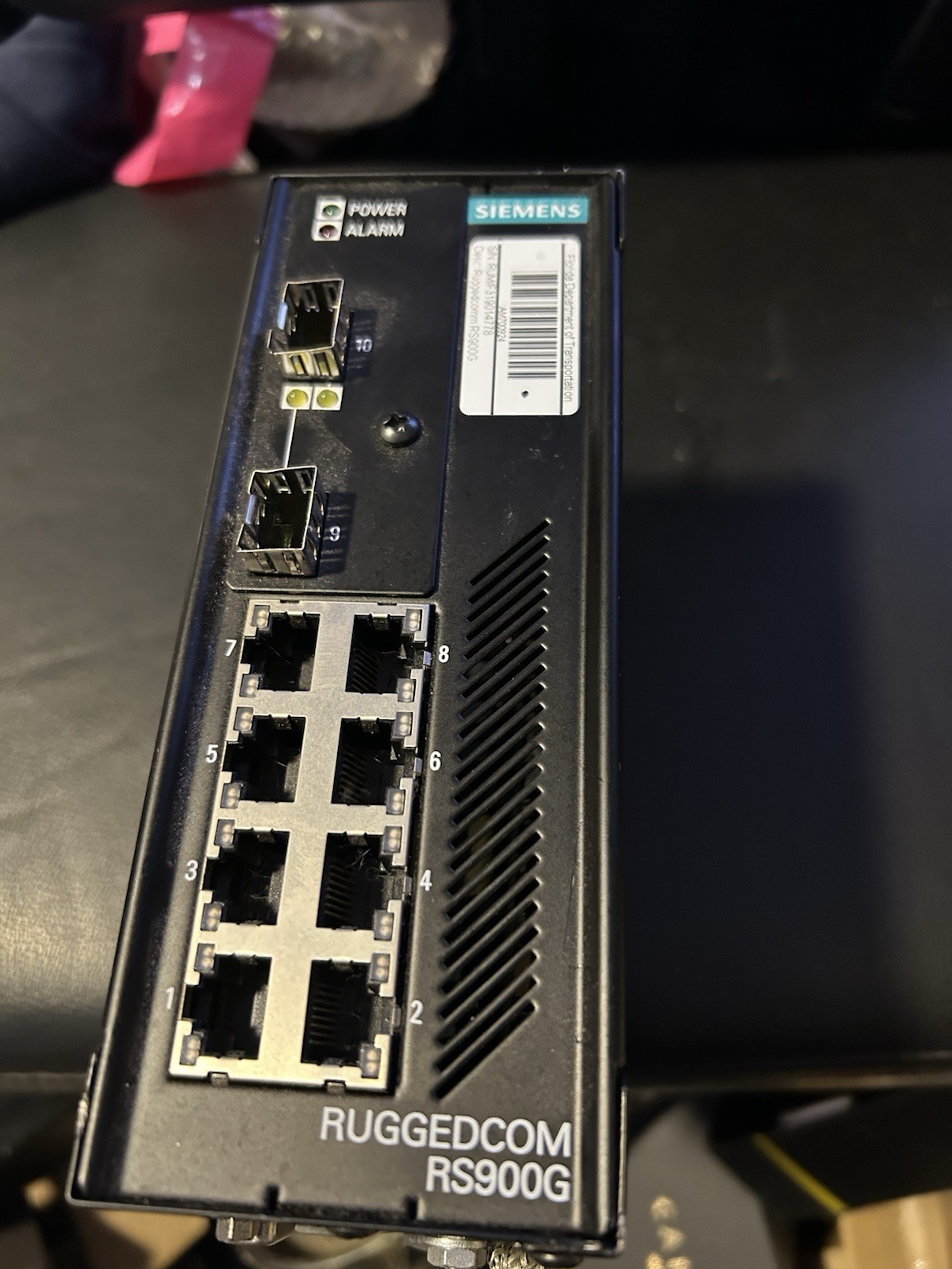 SIEMENS RUGGEDCOM RS900G-HI-D-2SFP industrial network switch quantity