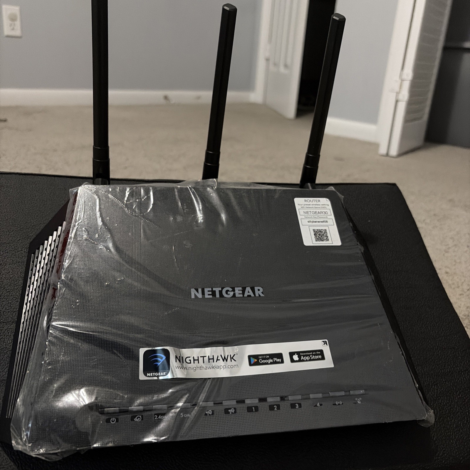 Netgear Nighthawk R6900 V2 AC1900 Smart Wi-Fi Router Gigabit