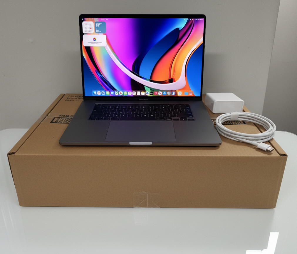 Apple MacBook Pro 16" 2019 i7 2.6GHz 16GB 512GB SSD A2141 Space Gray Warranty