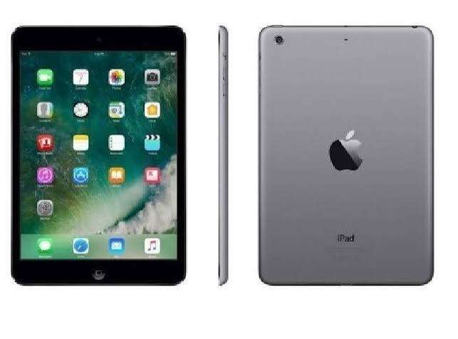 Apple iPad Air - 16GB - WiFi + Cellular - Gray