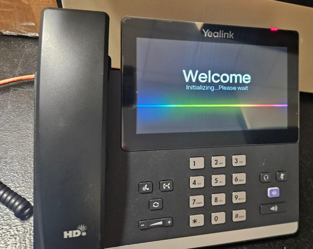 ***GREAT*** LOT OF 3 YEALINK SMART BUSINESS PHONES MP56 W HANDSETS & STANDS