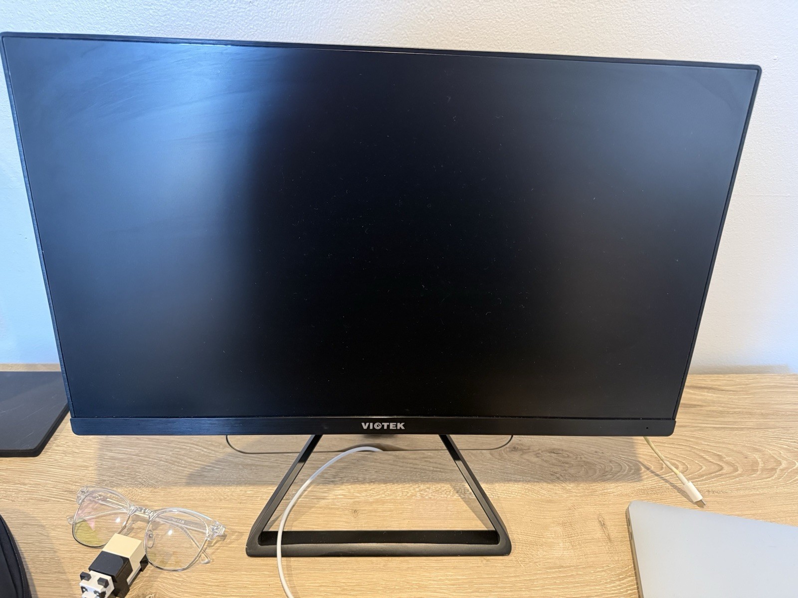 Viotek Computer Monitor Black LED Display High Resolution Desktop PC Screen